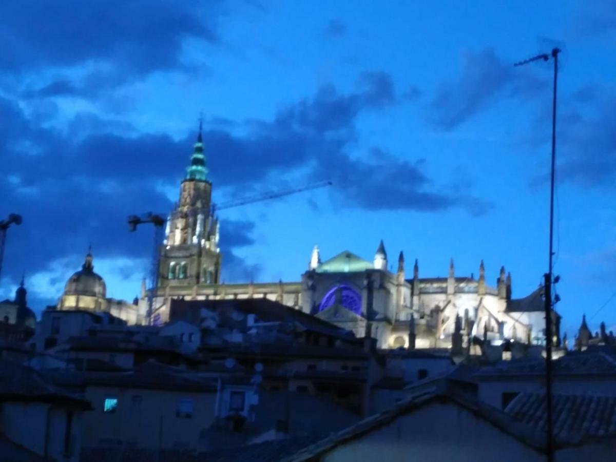 Catedral Toledoアパートメント エクステリア 写真